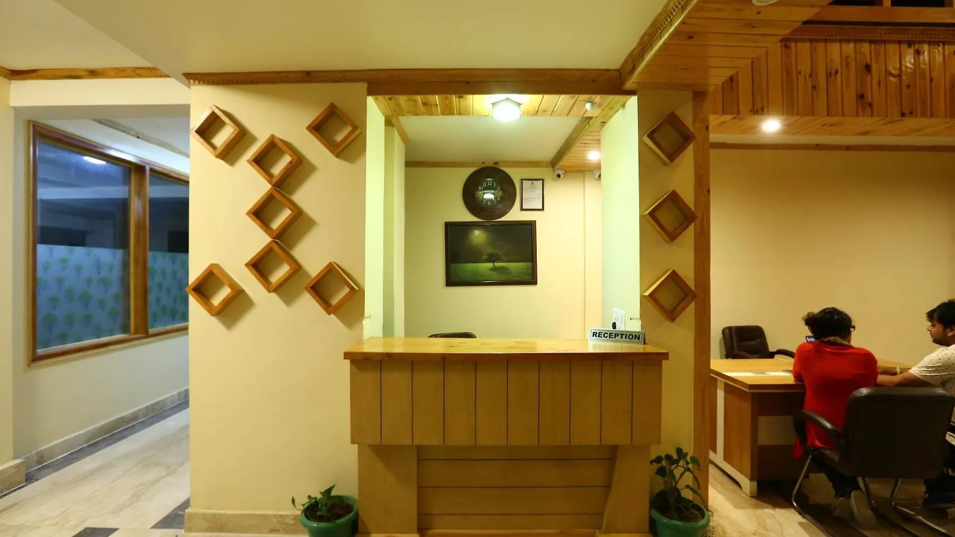 *** Hotel The Byke Nature Vilas Pure Veg Shimla Indien