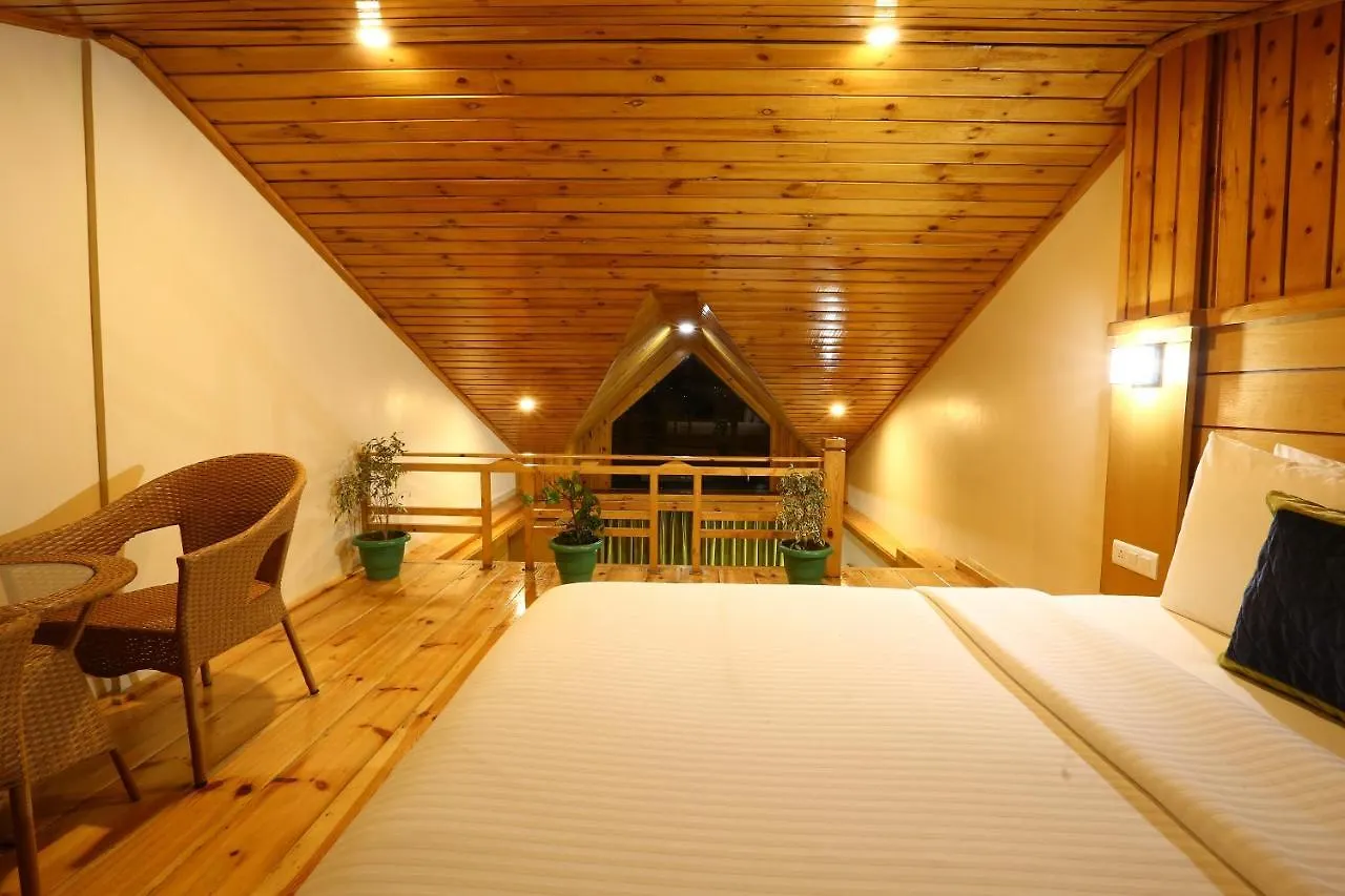 The Byke Nature Vilas Pure Veg Shimla 3*,  Hindistan